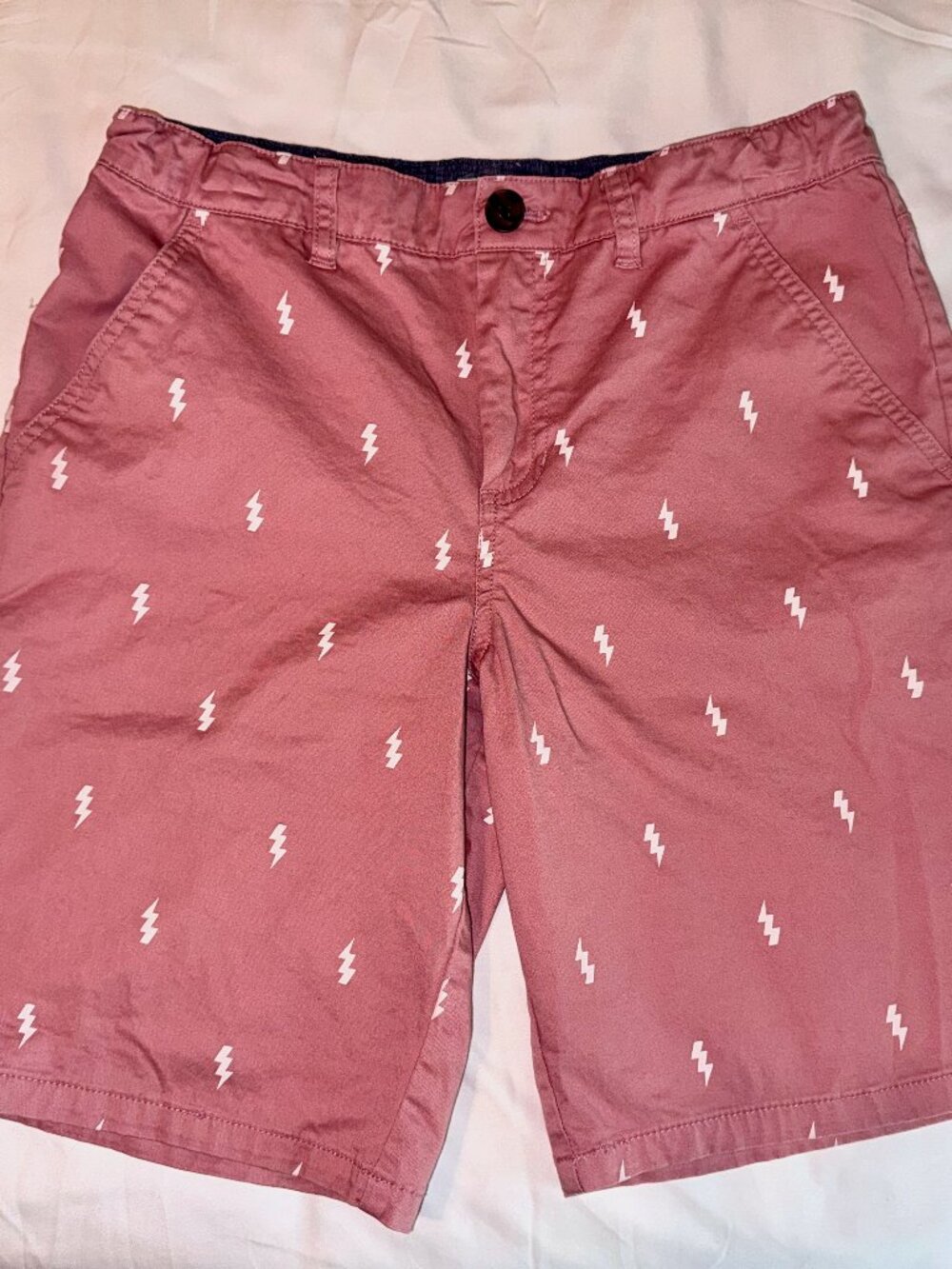 Boys Khaki Shorts (Never Worn) - Size 16